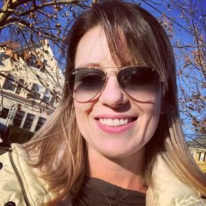 Meet your Posher, Rosangela